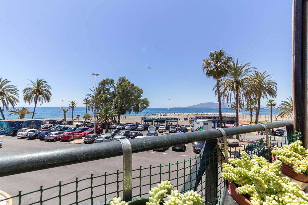 Soek Pedregalejo Seafront Holidays Homes 马拉加 外观 照片